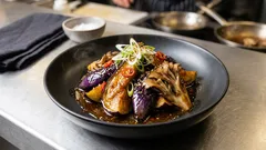 油なしでしっとり：フライパン蒸し「茄子と舞茸のピリ辛甘辛だれ」